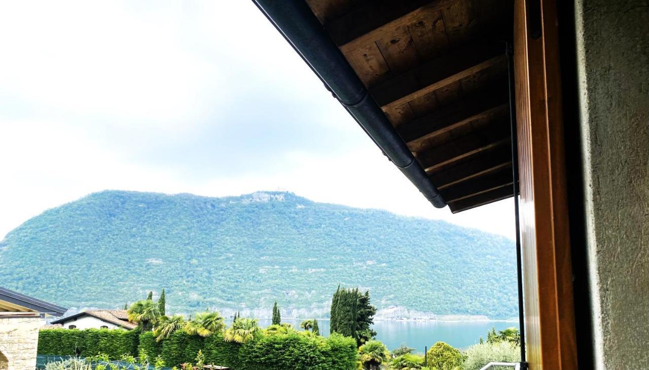 Vela Di Soleville Camere Con E Senza Vista Lago Con Ristorante & Pizzeria Sale Marasino Ngoại thất bức ảnh